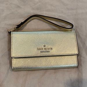 Like New Kate Spade Cedar Street iPhone Wristlet